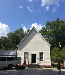 2016-9-25-roa-langston-baptist-church-loading-up-van